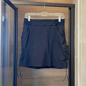 Columbia sport skirt! Cute black - great to dress up or be athletic in!